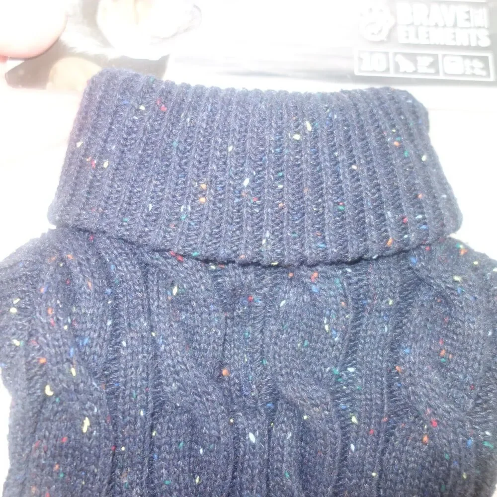NEW Canada Pooch Brave the Elements Cambridge Cableknit Sweater Blue 10